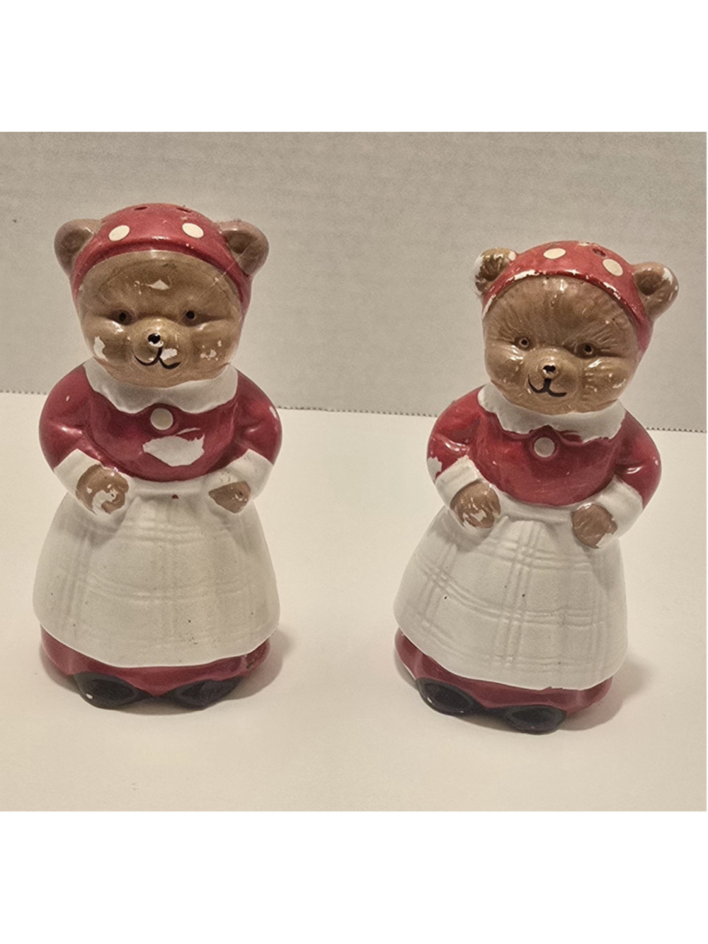 Salt And Pepper Shakers , Bears, Red Missing Paint